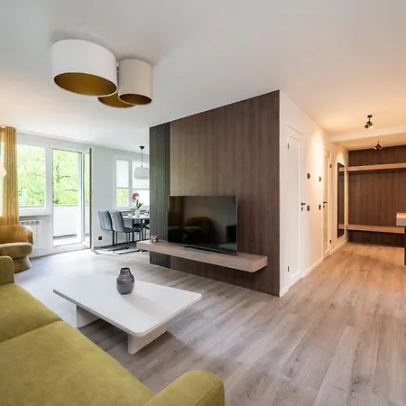 La Perla Old Town Apartman *